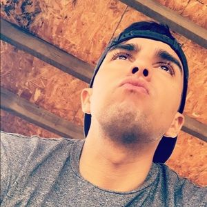 Meet your Posher, Armando